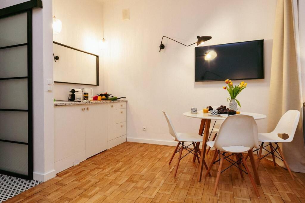 Charming Apartment Next To The Old Town! Βαρσοβία Εξωτερικό φωτογραφία