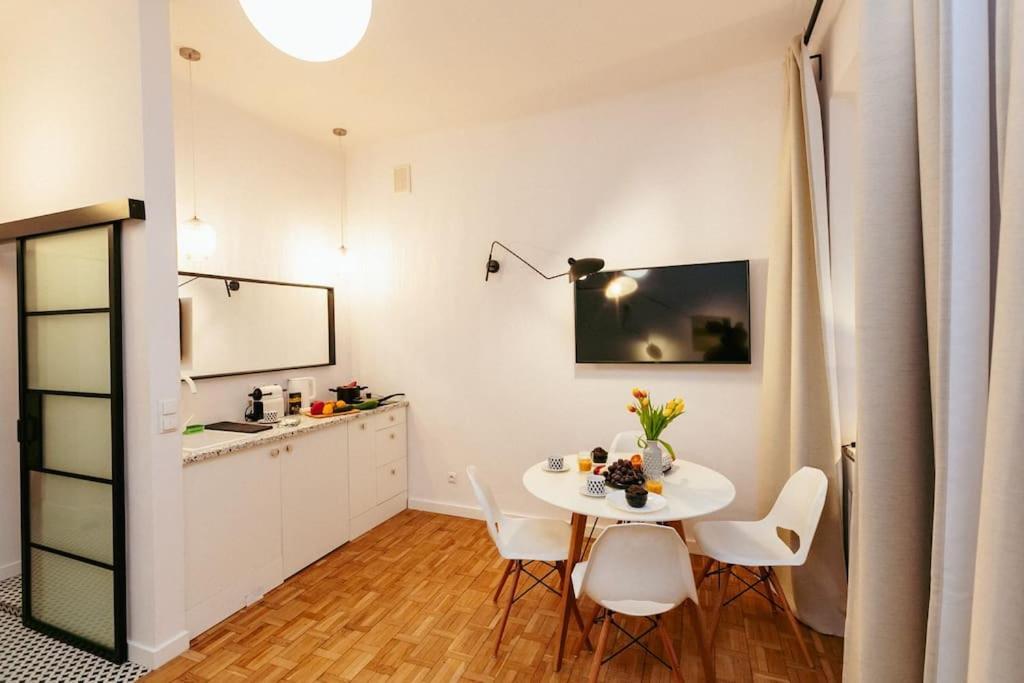 Charming Apartment Next To The Old Town! Βαρσοβία Εξωτερικό φωτογραφία