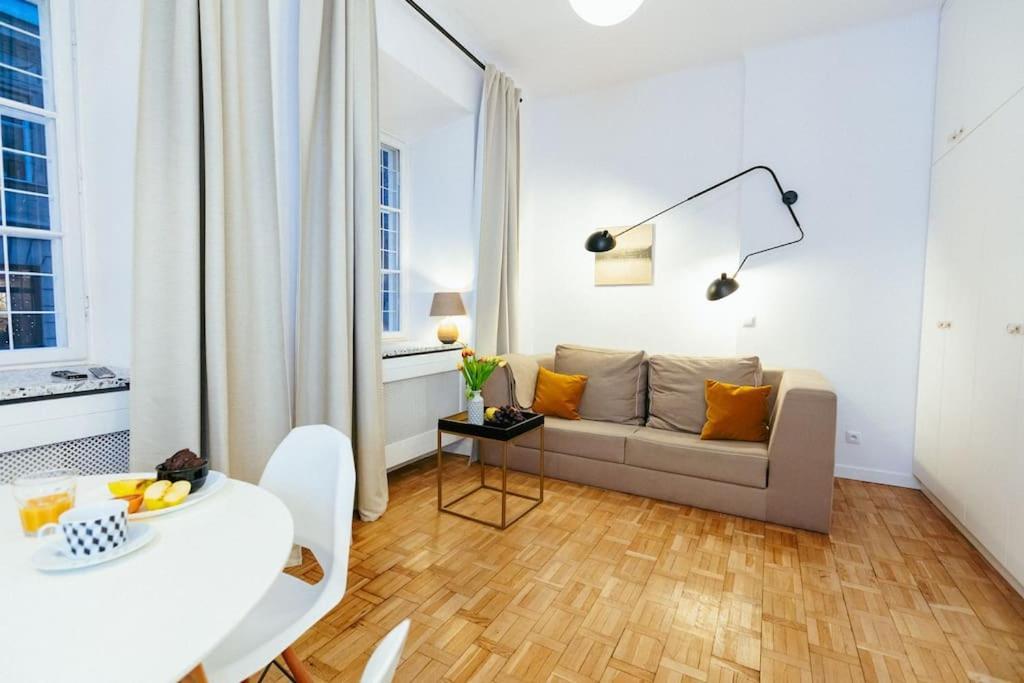 Charming Apartment Next To The Old Town! Βαρσοβία Εξωτερικό φωτογραφία